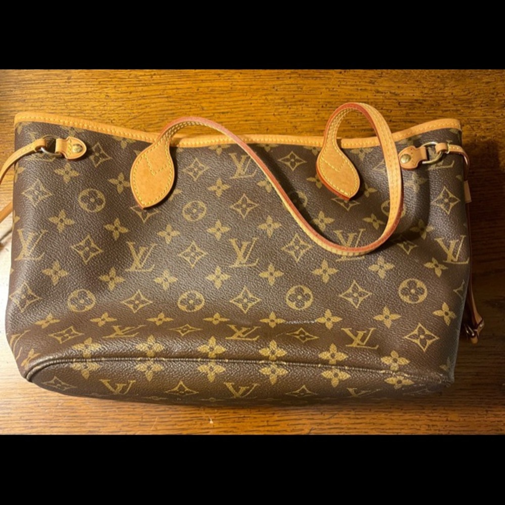 Small Neverfull LV